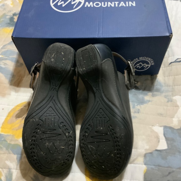 White Mountain sling back heeled clog - Picture 4 of 5